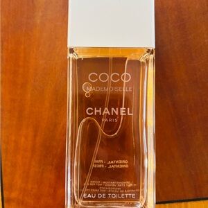 CHANEL Coco Mademoiselle Eau de Toilette - White and Gold